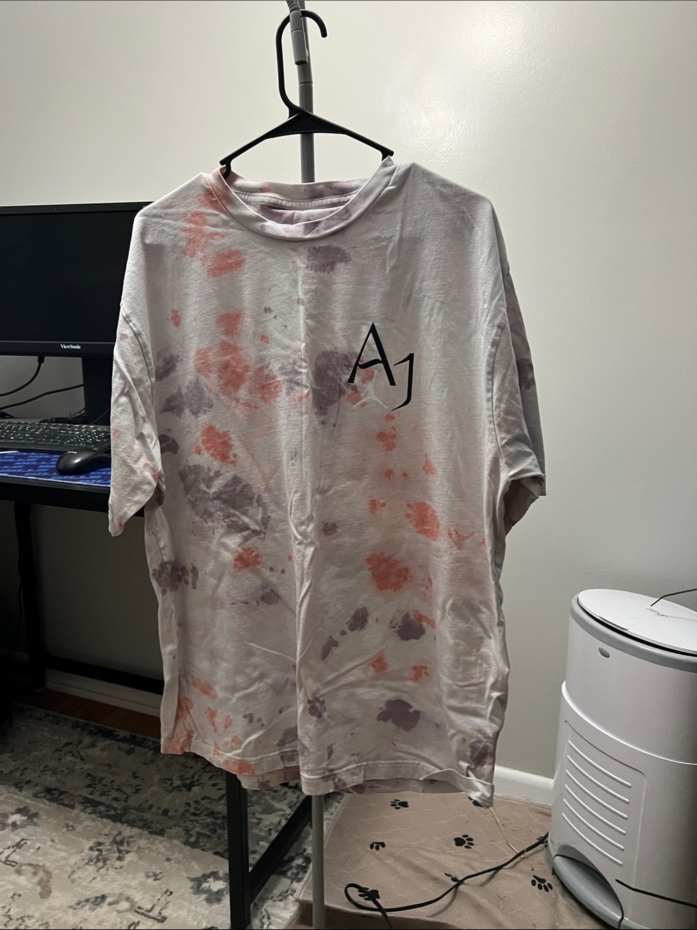 NWOT Jordan AJ Logo Tie-Dye Tee in Lavender and Coral